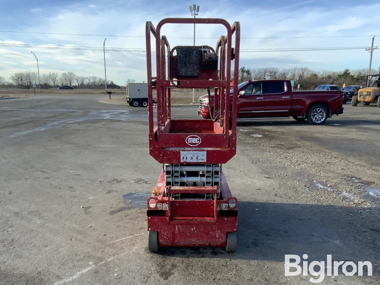 2018-massey-ferguson-730-image-6