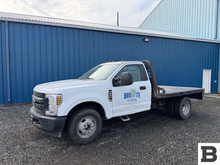 2019-ford-f350-image-2