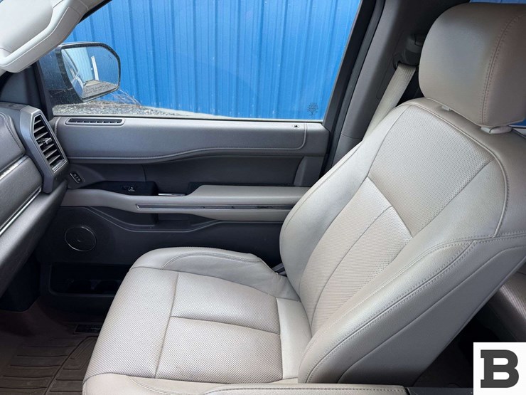 2018-ford-expedition-image-16