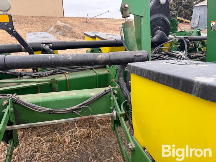 john-deere-1760-image-12