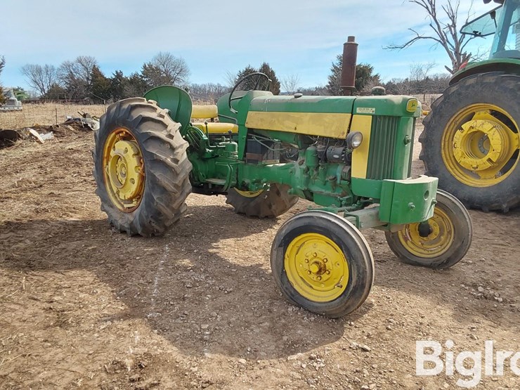 1959-john-deere-430-image-3