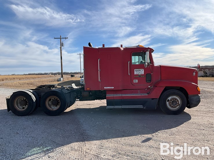 1992-freightliner-fld120-image-4