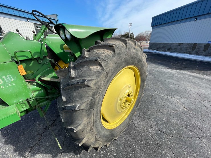 john-deere-4430-image-25