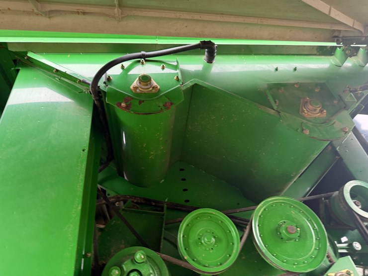 2009-john-deere-9670-sts-image-64