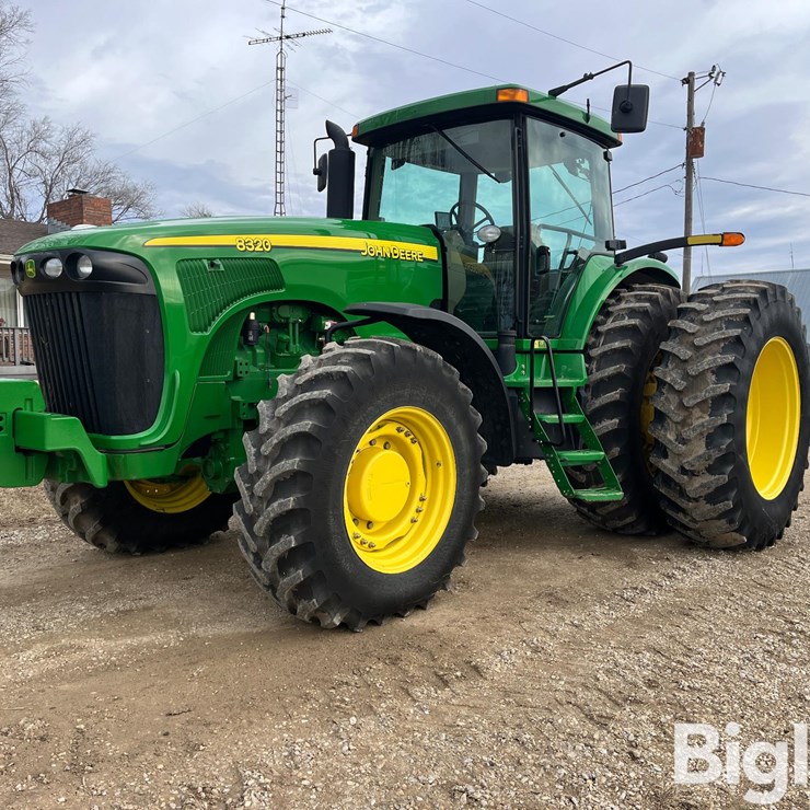2005 JOHN DEERE 8320