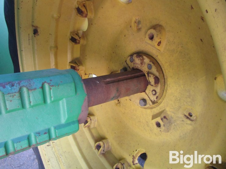 1984-john-deere-8450-image-16