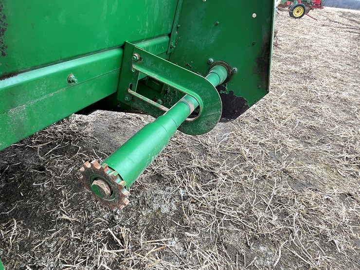 1991-john-deere-444-image-24