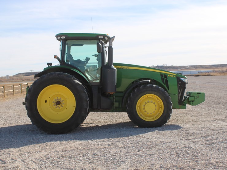 john-deere-8285r-image-6