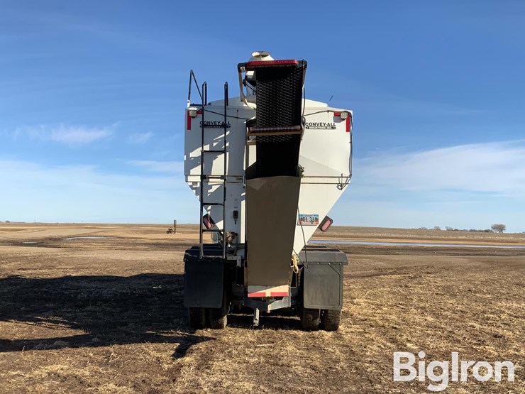 2000-peterbilt-379-image-6