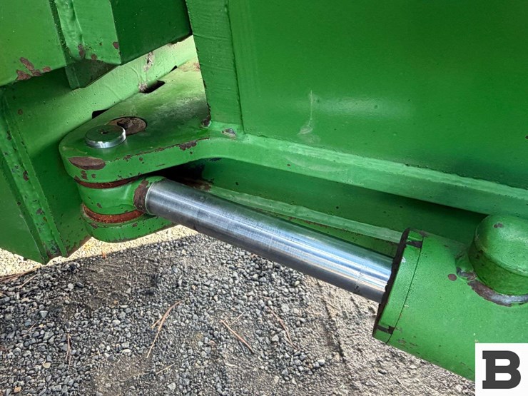 john-deere-8960-image-72