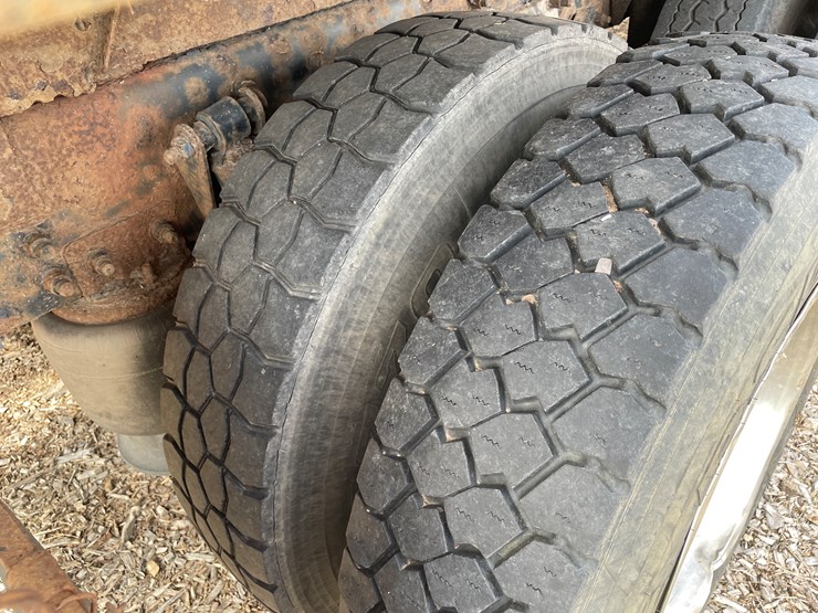 #1005-•-2003-sterling-log-truck-(has-wi-title)-(grantsburg,-wi)-image-64