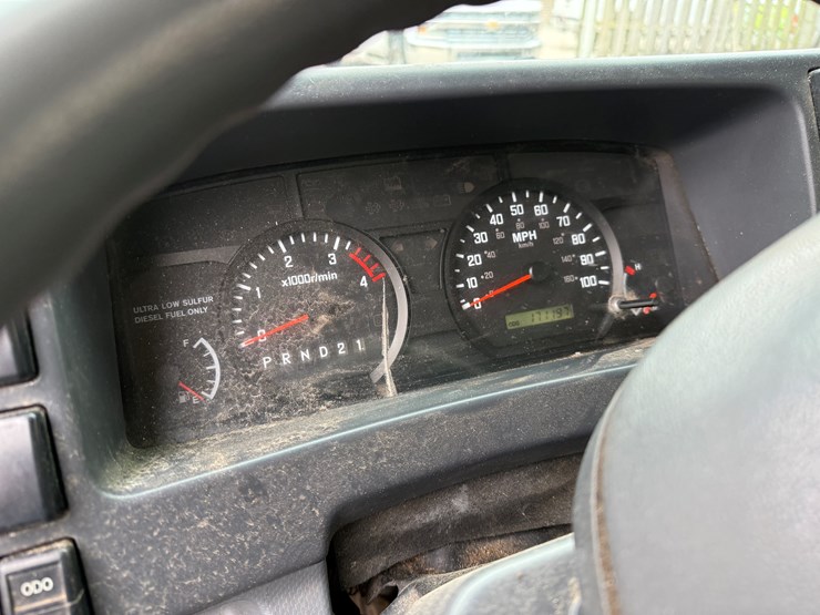 #1154-•-2009-isuzu-box-truck-(has-wi-title)-(new-berlin,-wi)-image-23