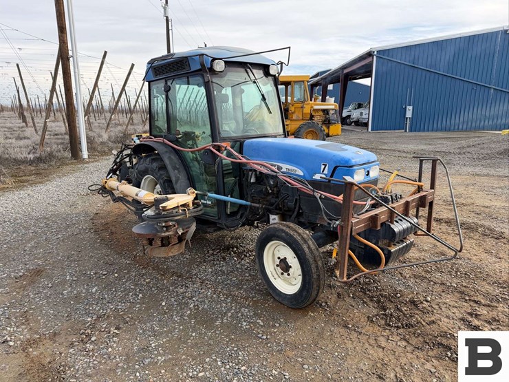 2008-new-holland-tn85fa-image-8