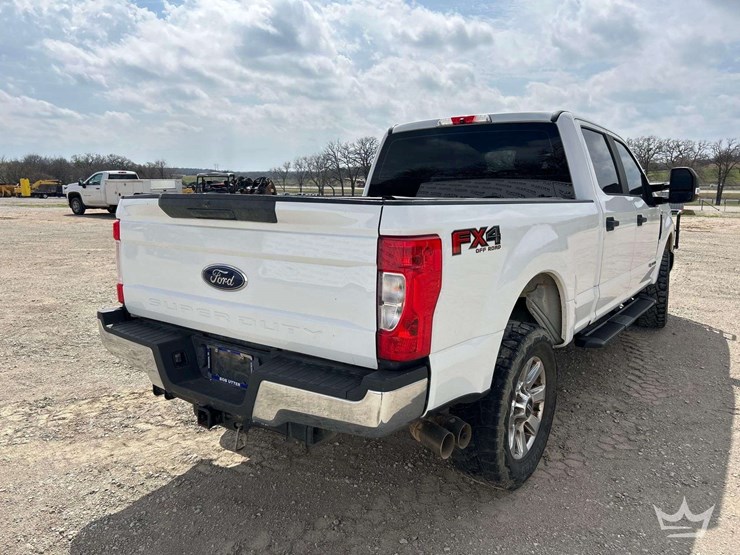 2019-ford-f250-image-3