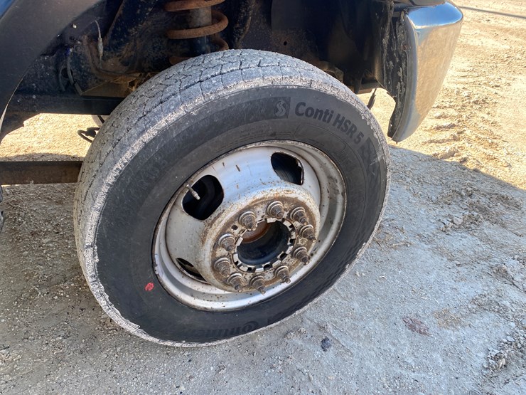 2012-dodge-ram-5500-image-21