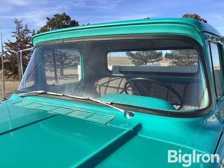 1960-ford-f600-image-9