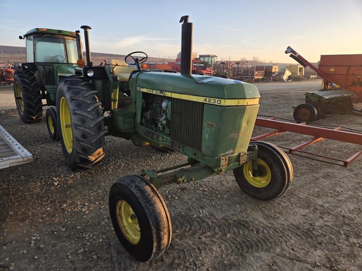 john-deere-4230-image-3
