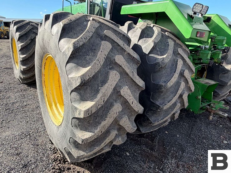 john-deere-8960-image-39