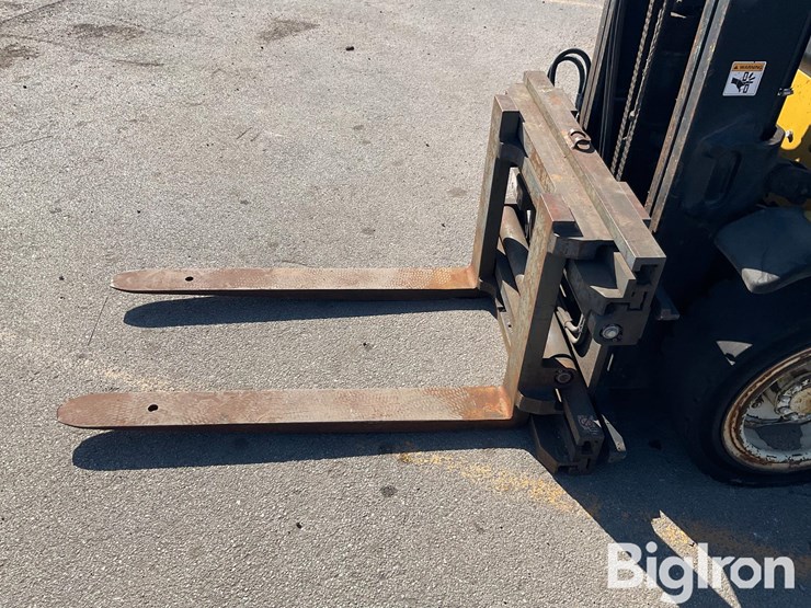 massey-ferguson-730-image-12