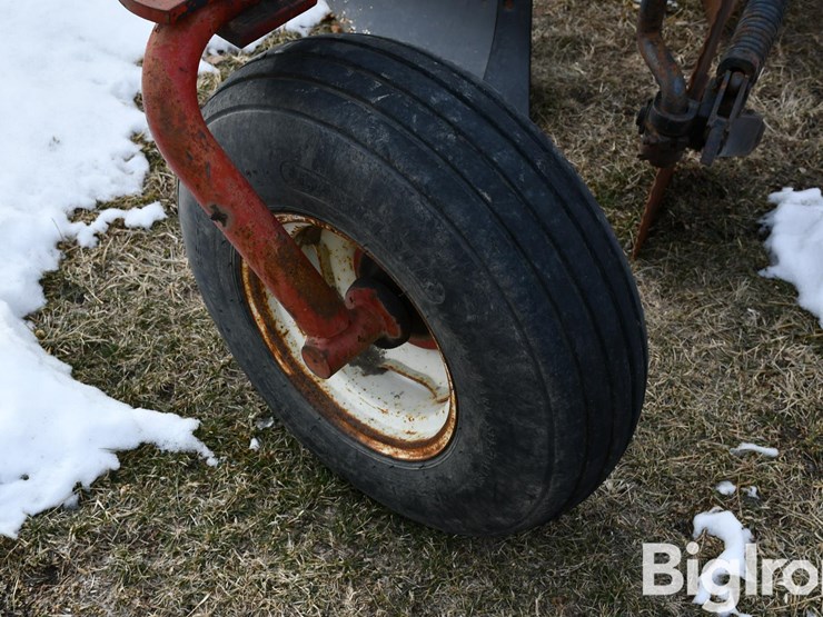 international-720-image-20