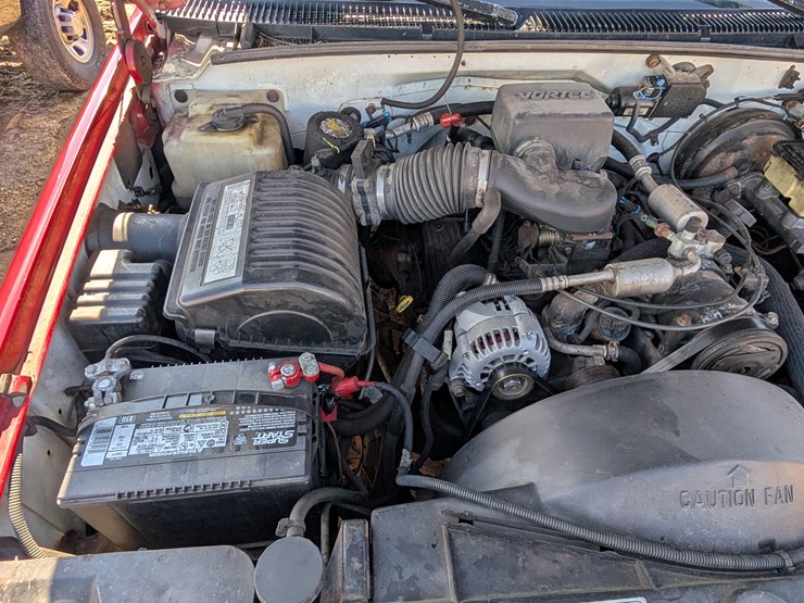 2000-chevrolet-2500-image-19