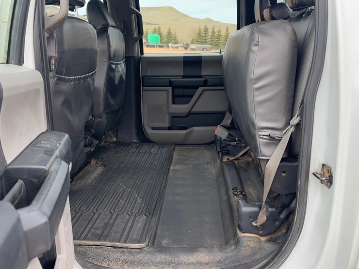 2019-ford-f550-image-10