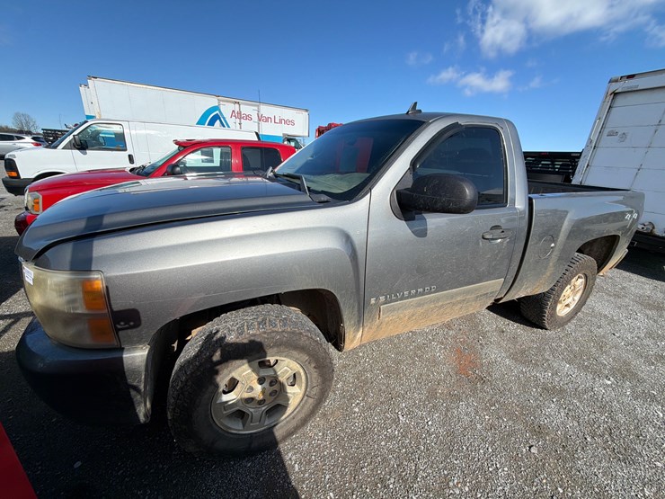 2007-chevrolet-silverado-1500-image-1