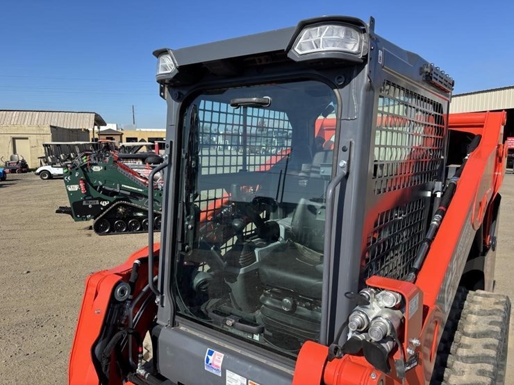 2024-kubota-svl75-3-image-19