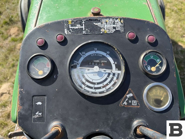 john-deere-2840-image-43