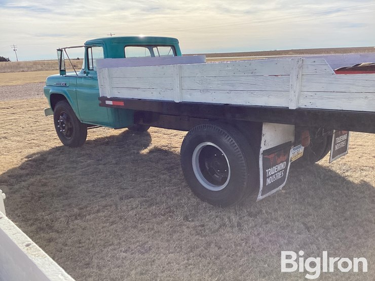 1960-ford-f600-image-8