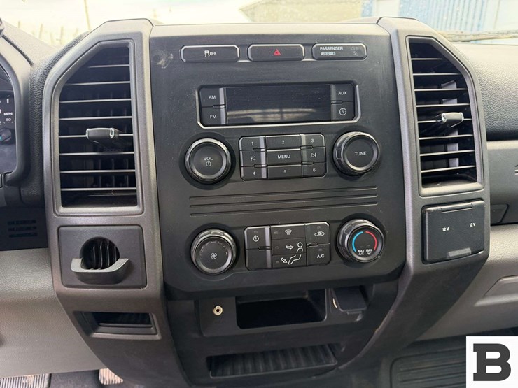 2019-ford-f350-image-25