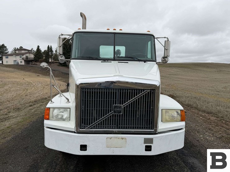 1998-volvo-wca-tractor-truck---reardan,-wa-image-8