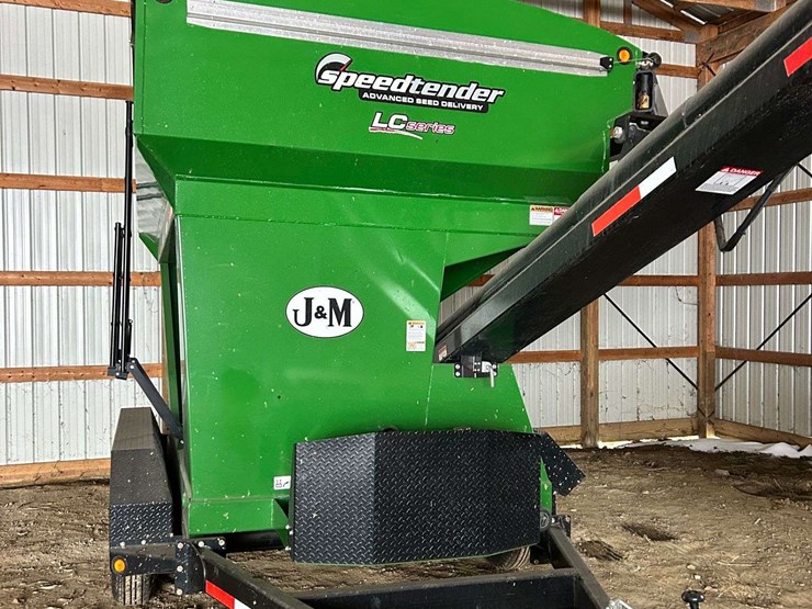 2017-j&m-lc390-image-3