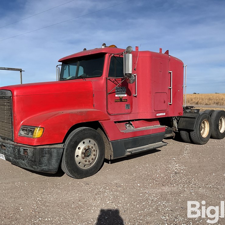 1992 FREIGHTLINER FLD120