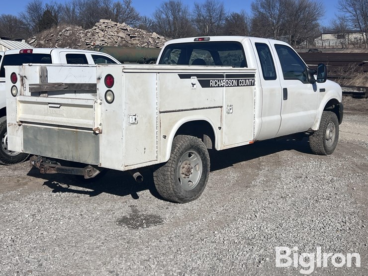 2006-ford-f350-image-5