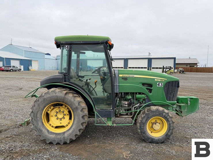 john-deere-5093en-image-8