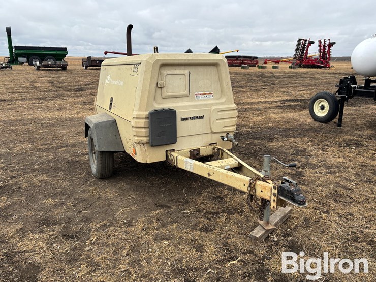 2008-ingersoll-rand-185-image-3