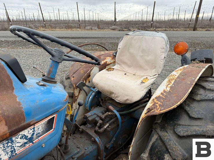 1986-ford-4610-image-30