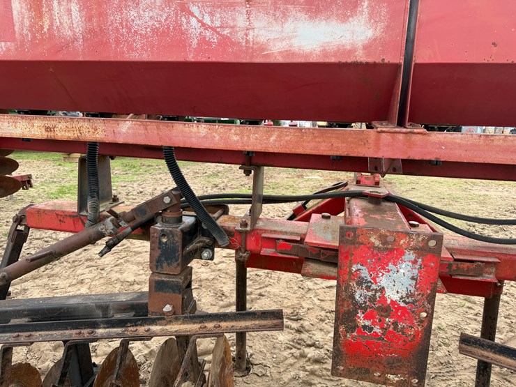 #41257-•-h&s-manufacturing-ls1440-levee-plow-w/-best-seeder-image-24