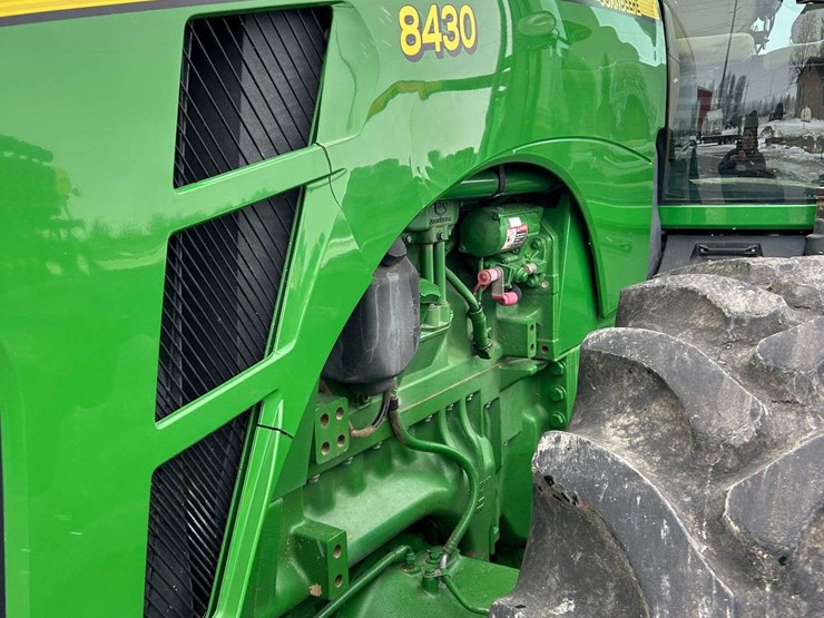 2008-john-deere-8430-image-29