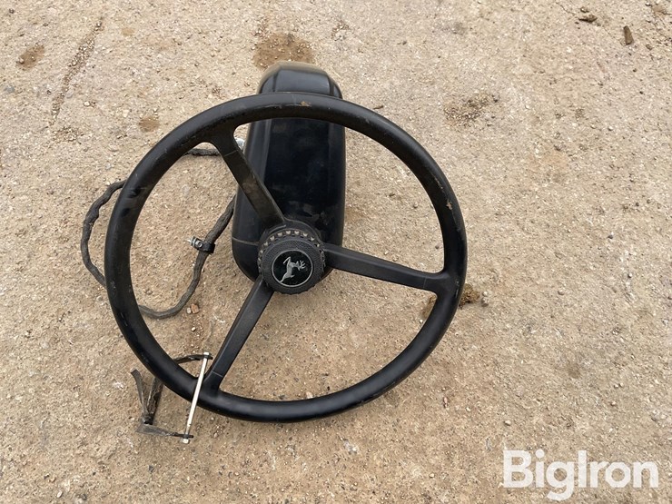 john-deere-200-image-2