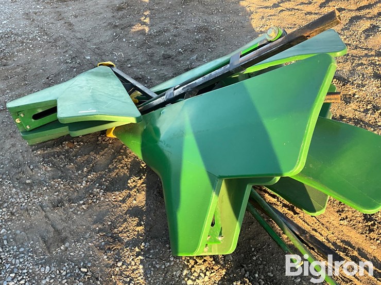 john-deere-635-image-2