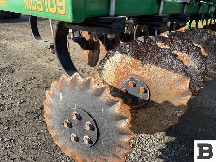 great-plains-mc5109-image-16