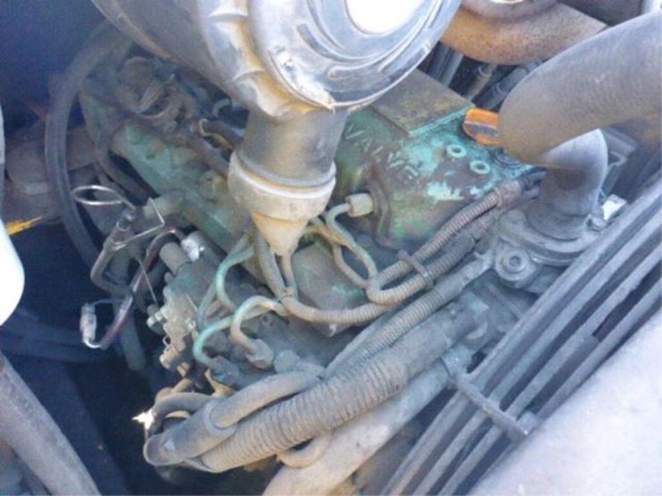 2008-volvo-mc70b-image-21