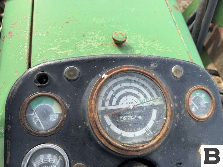 john-deere-1530-image-43