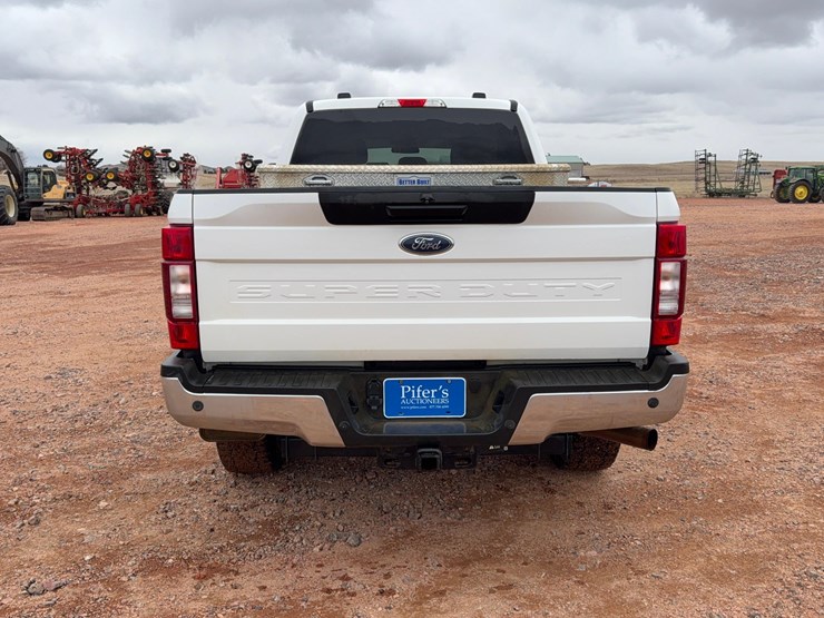 2022-ford-f250-image-4