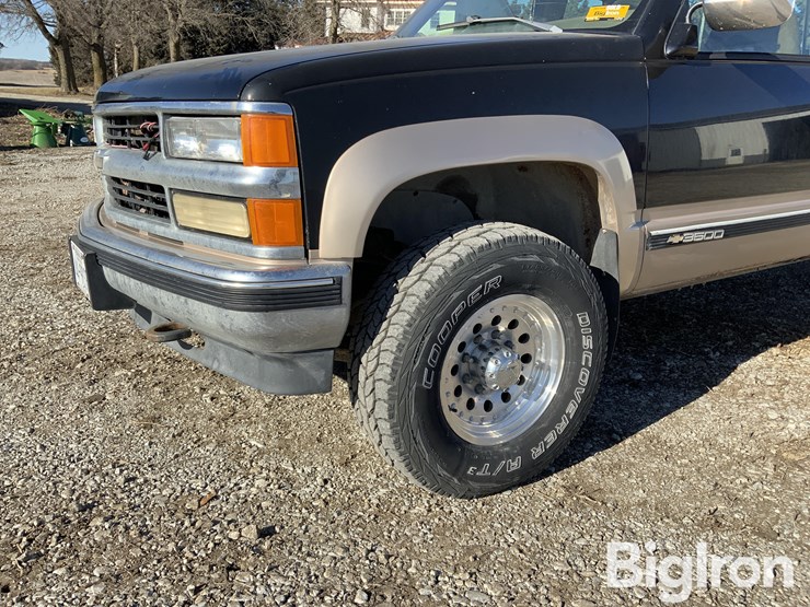 1993-chevrolet-silverado-3500-image-13