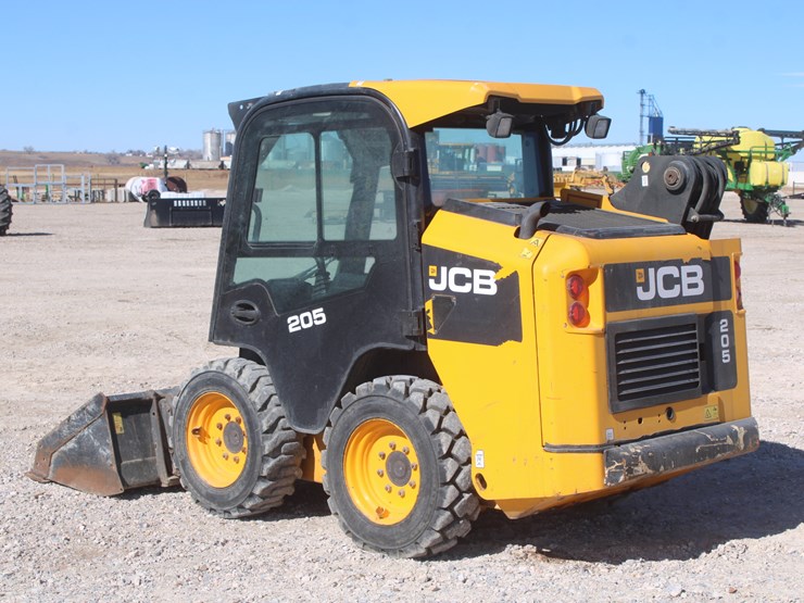 2014-jcb-205-image-6