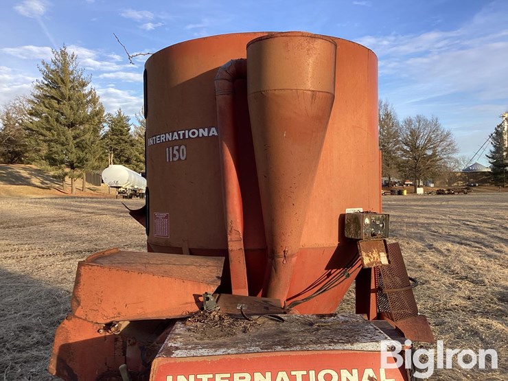 international-1150-image-12