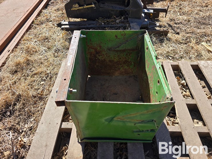 john-deere-4440-image-8